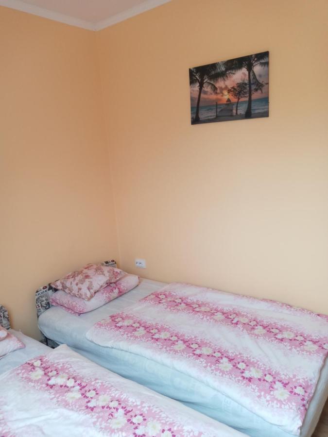 Napsugar Apartmanhaz Balatonlelle Extérieur photo