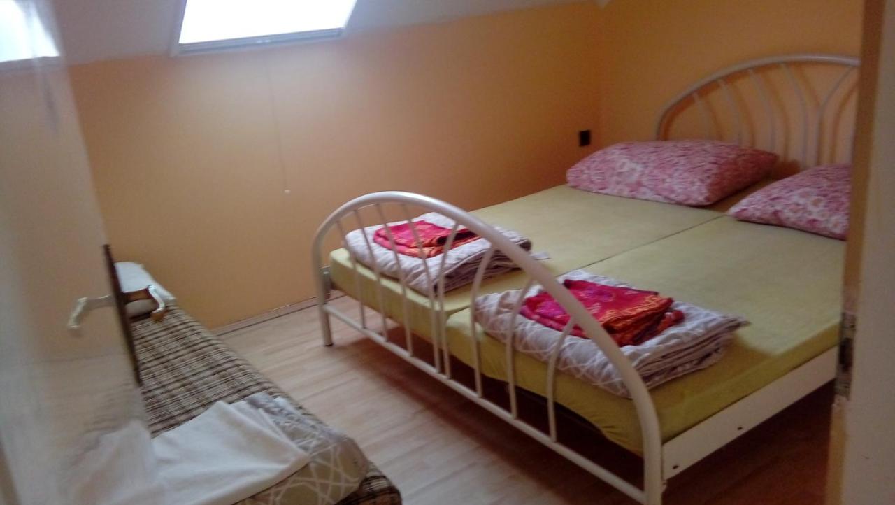 Napsugar Apartmanhaz Balatonlelle Extérieur photo